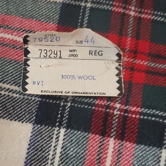VINTAGE WOOL PLAID HOLIDAY VEST RED GREEN WHITE GOLD BUTTONS WOMEN'S L XL FLAWS - Picture 4 of 13